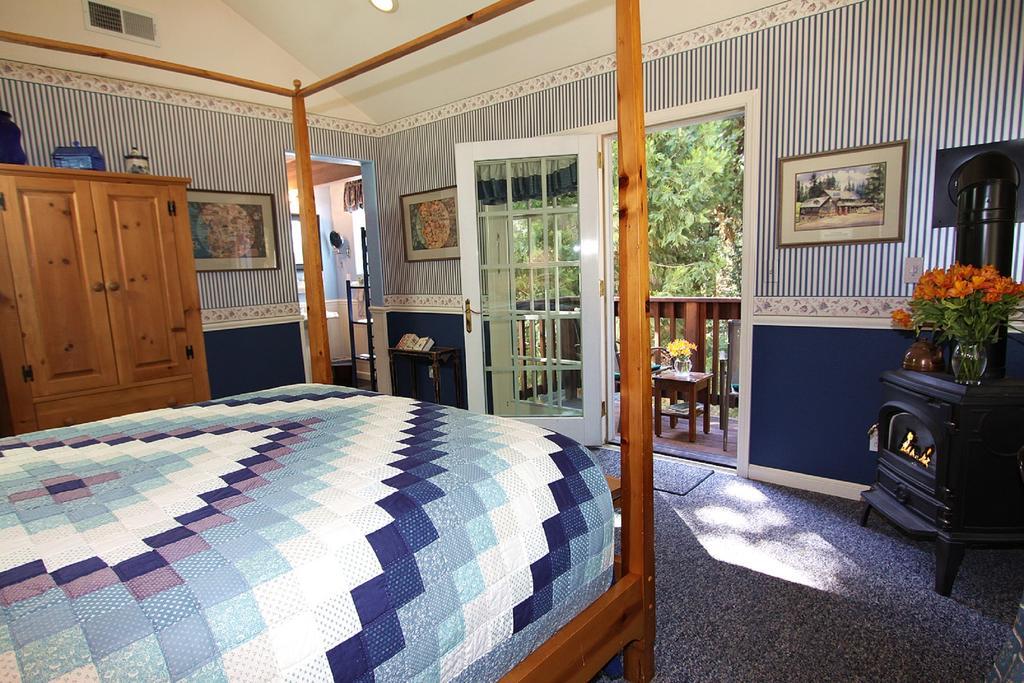 Mccaffrey House Bed And Breakfast Inn Twain Harte Chambre photo