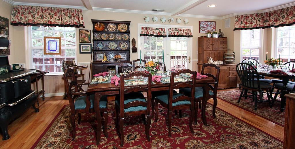 Mccaffrey House Bed And Breakfast Inn Twain Harte Extérieur photo