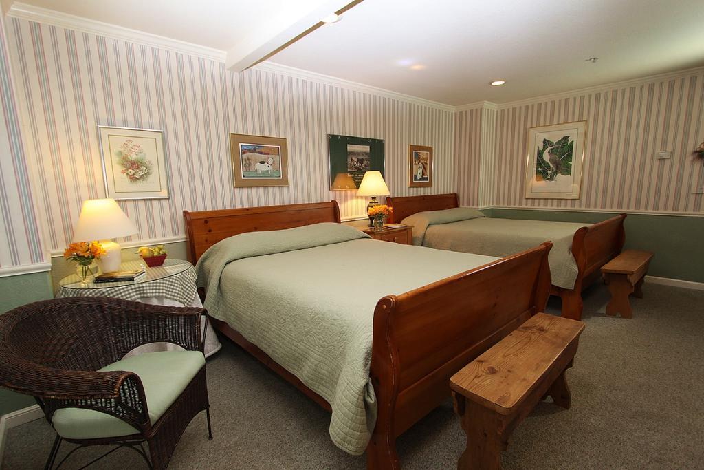 Mccaffrey House Bed And Breakfast Inn Twain Harte Chambre photo