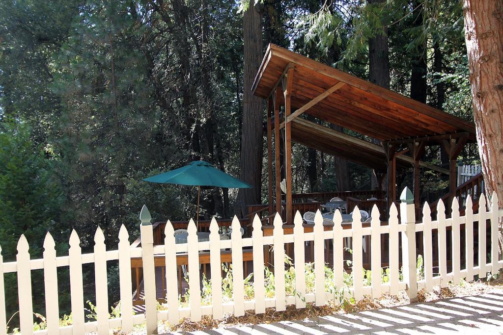 Mccaffrey House Bed And Breakfast Inn Twain Harte Extérieur photo